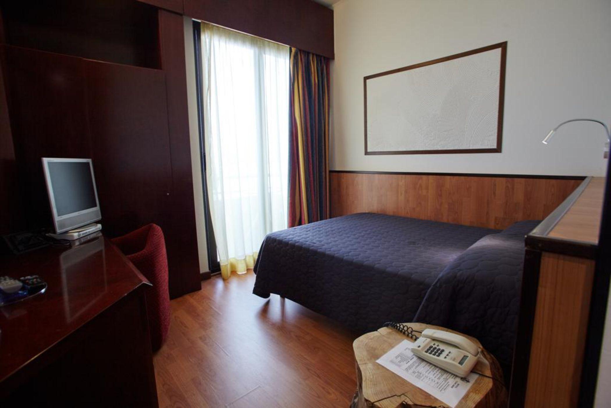 Hotel Concorde Arona Kültér fotó