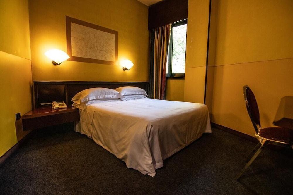 Hotel Concorde Arona Kültér fotó
