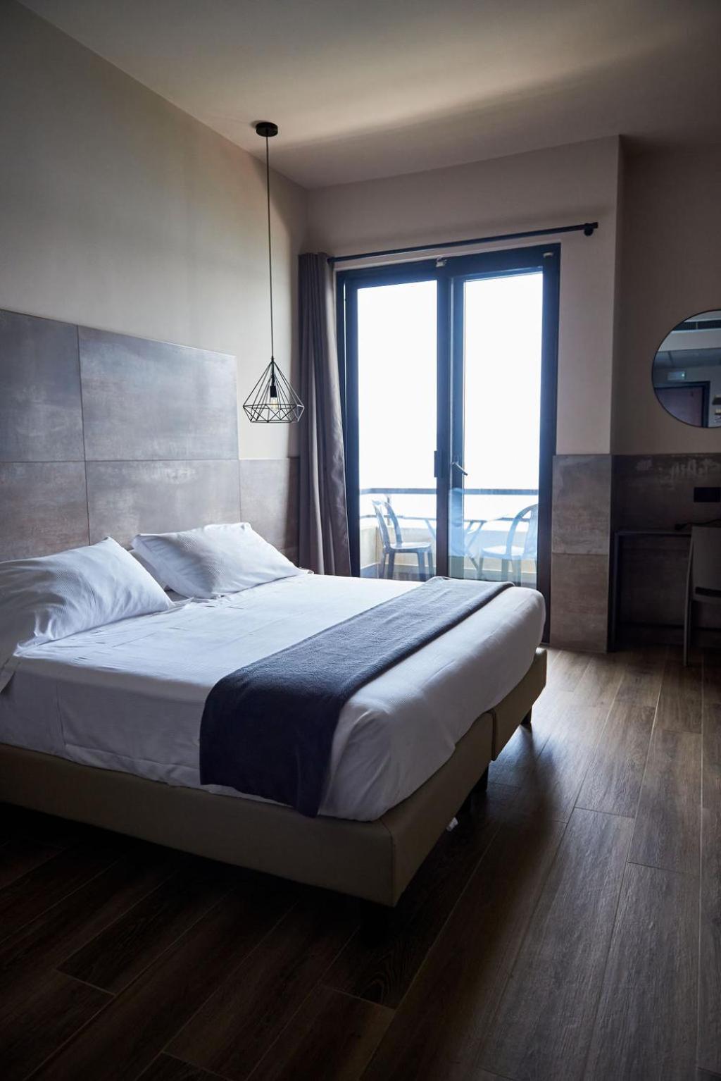 Hotel Concorde Arona Kültér fotó